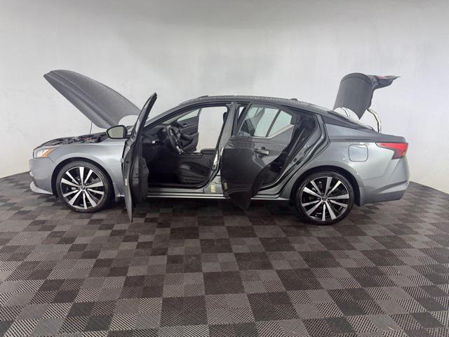 used 2022 Nissan Altima car, priced at $23,699