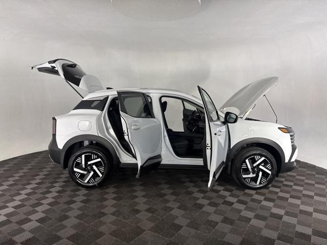 new 2026 Nissan Kicks car, priced at $25,669