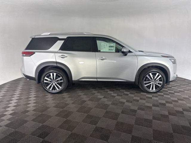new 2025 Nissan Pathfinder car, priced at $45,028