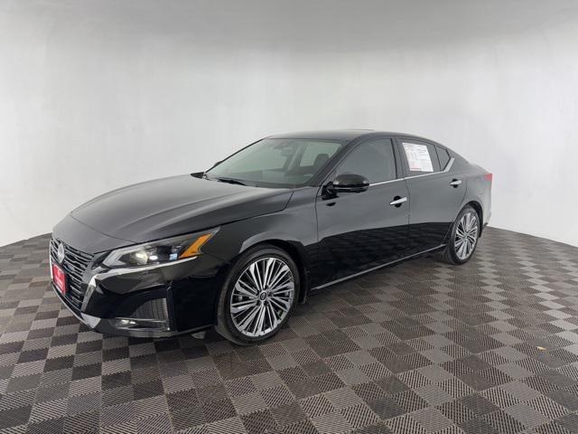 used 2025 Nissan Altima car, priced at $28,571
