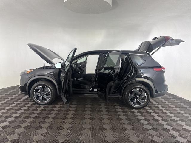 used 2024 Nissan Rogue car, priced at $23,771