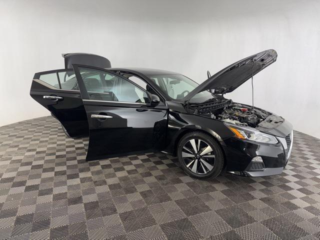 used 2022 Nissan Altima car, priced at $18,600