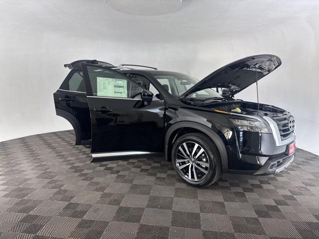 new 2025 Nissan Pathfinder car, priced at $49,404