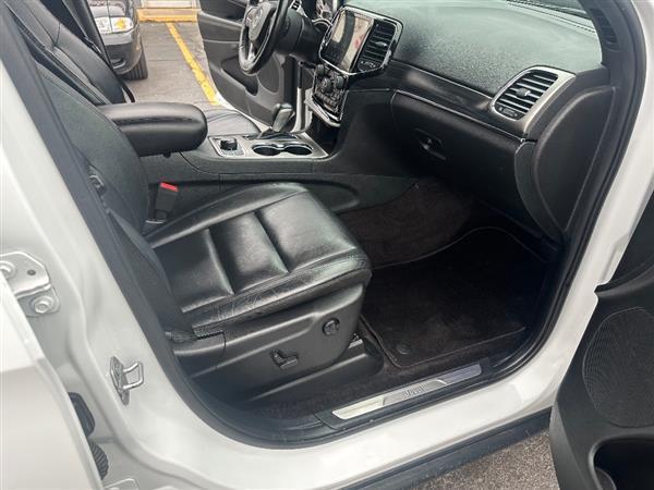 used 2019 Jeep Grand Cherokee car, priced at $19,995