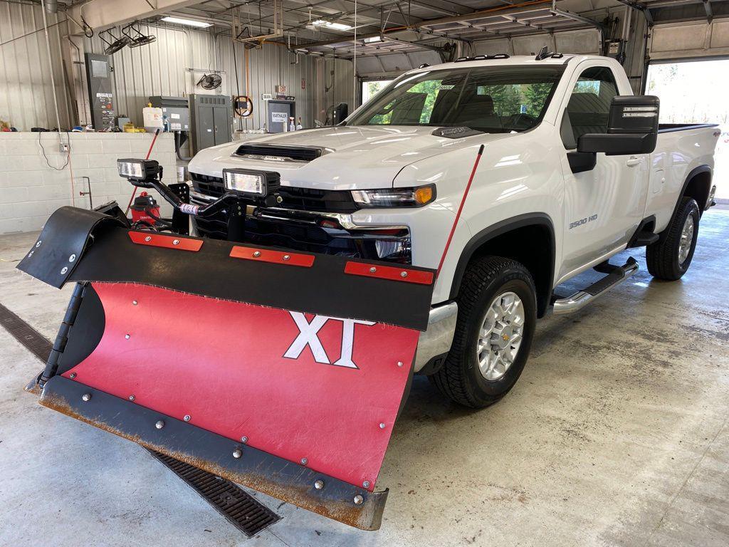 new 2025 Chevrolet Silverado 3500 car, priced at $63,890