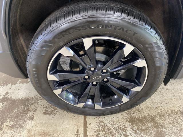 used 2025 Chevrolet Equinox car, priced at $35,980