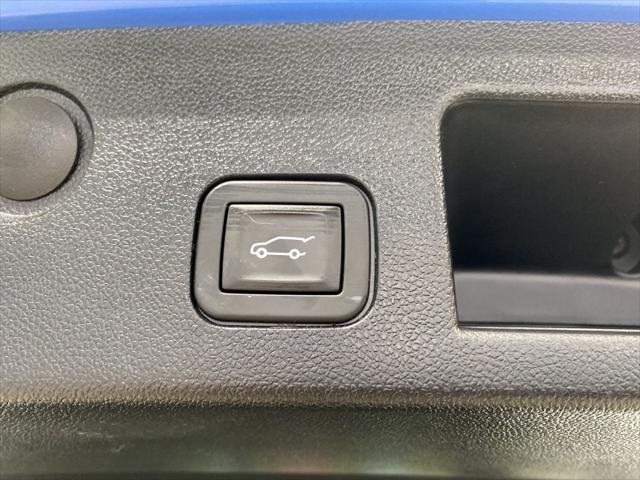 used 2025 Chevrolet Equinox car, priced at $35,980