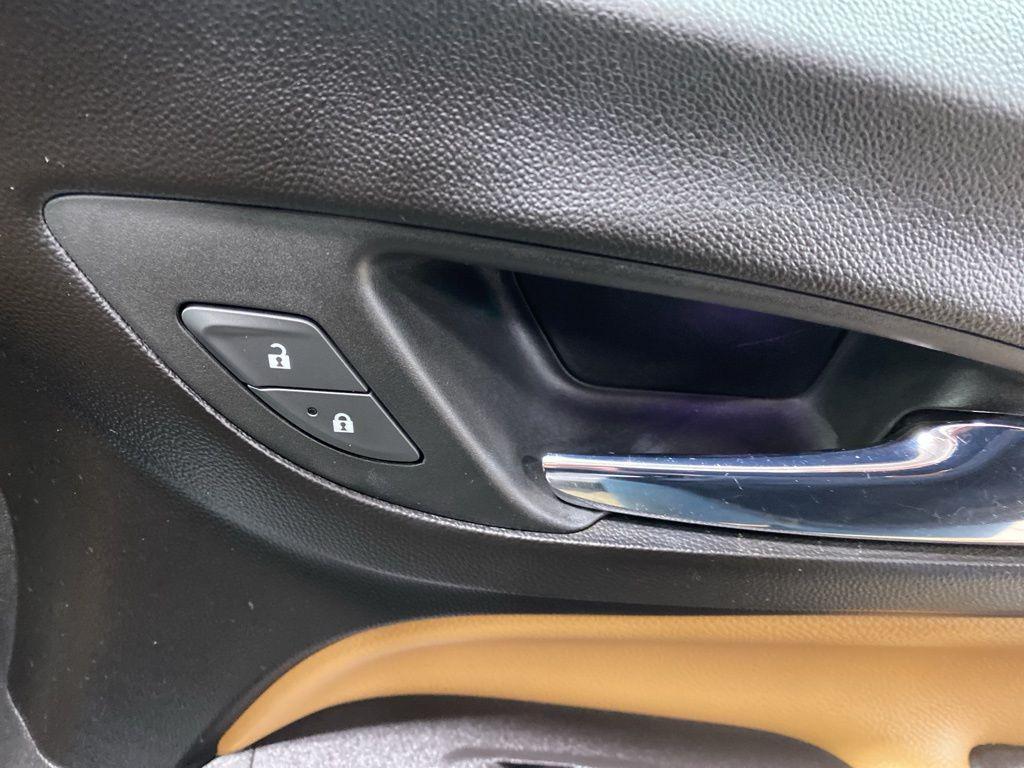used 2018 Chevrolet Equinox car, priced at $16,980