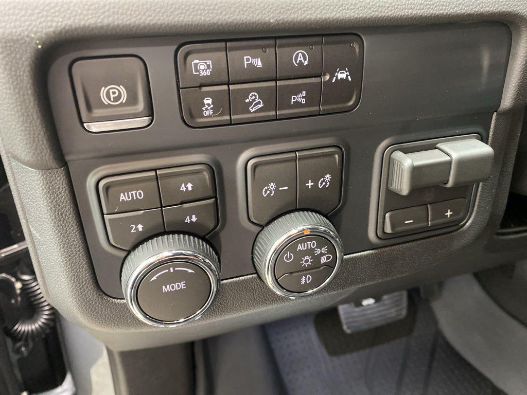 new 2026 Chevrolet Suburban car, priced at $83,790