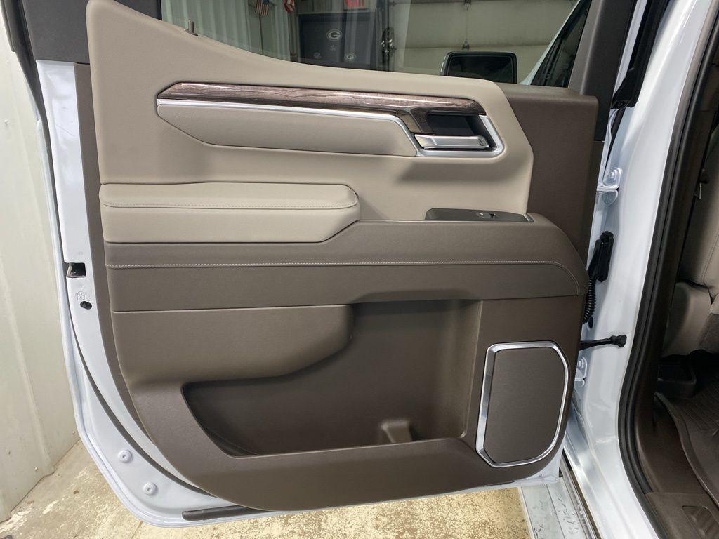 new 2026 Chevrolet Silverado 1500 car, priced at $65,930