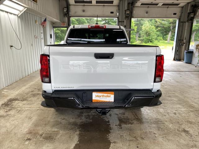 new 2025 Chevrolet Colorado car, priced at $33,880