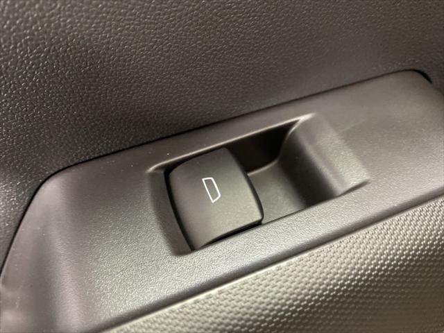 new 2025 Chevrolet Colorado car, priced at $33,880