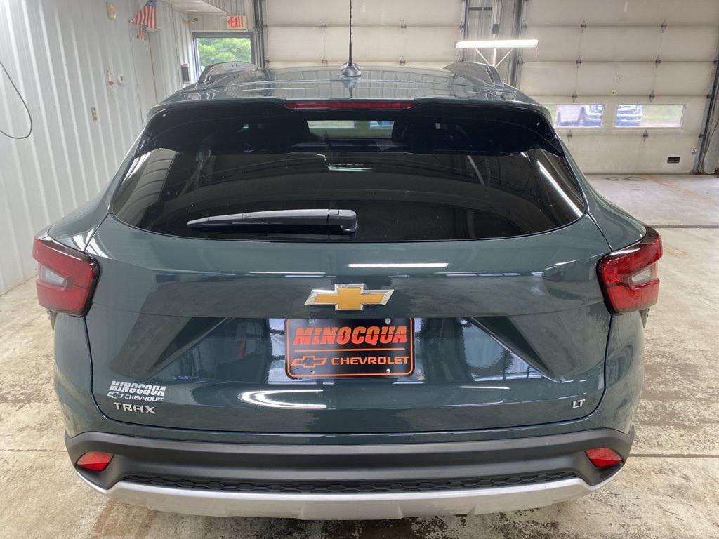 new 2025 Chevrolet Trax car, priced at $23,950