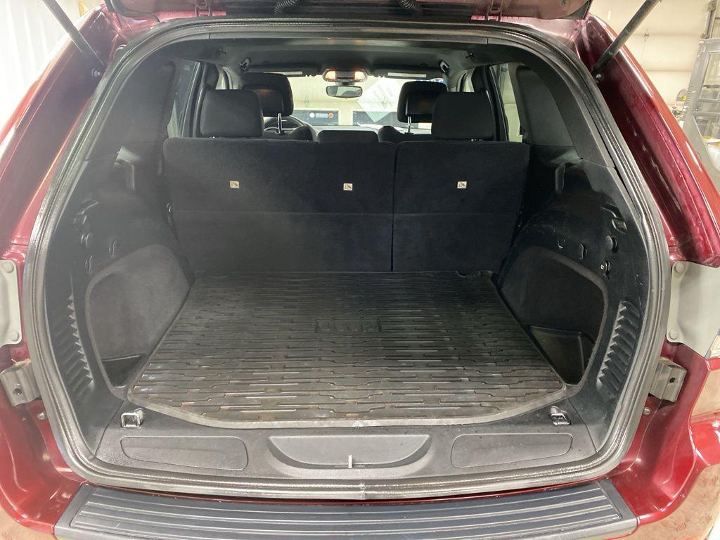 used 2017 Jeep Grand Cherokee car, priced at $13,980