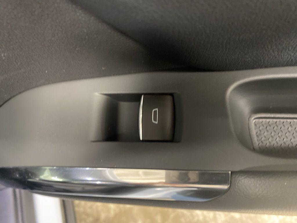 new 2026 Chevrolet Traverse car, priced at $60,475