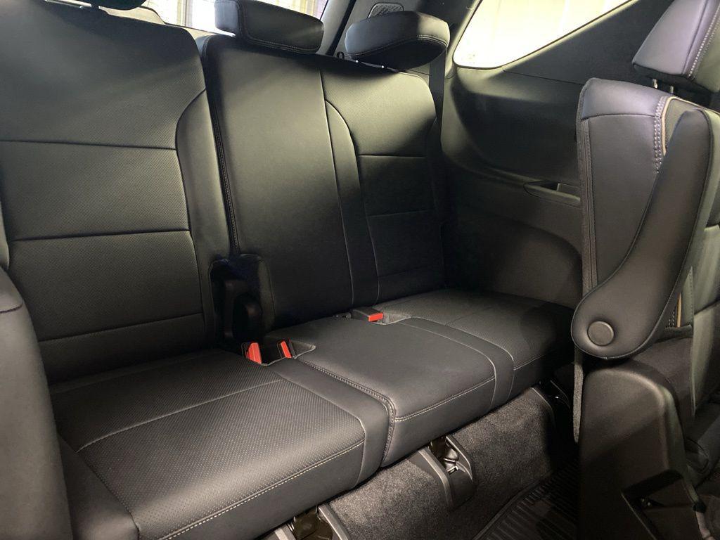 new 2026 Chevrolet Traverse car, priced at $60,475