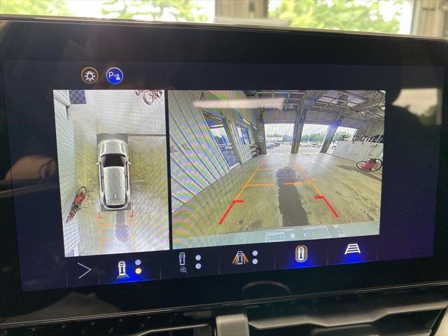 new 2026 Chevrolet Equinox car, priced at $33,890