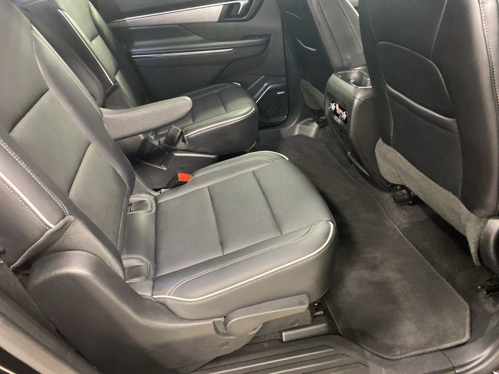 used 2025 Buick Enclave car, priced at $39,980