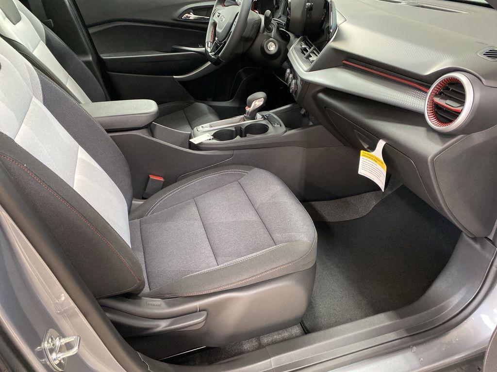 new 2025 Chevrolet Trax car, priced at $24,390