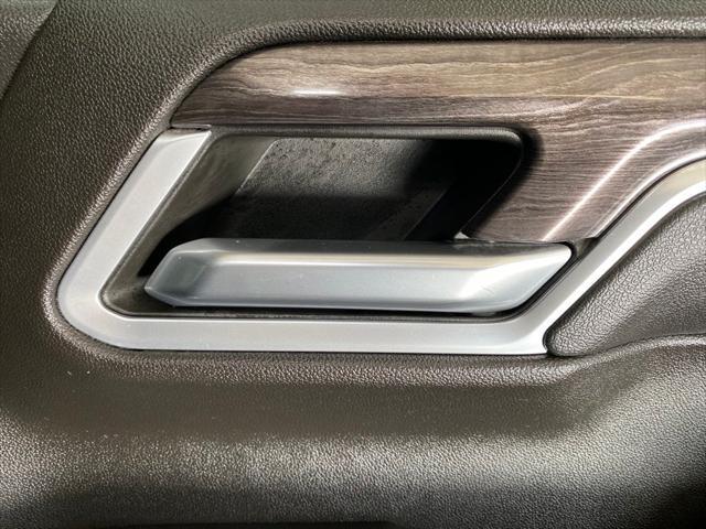 used 2022 Chevrolet Silverado 1500 car, priced at $42,980