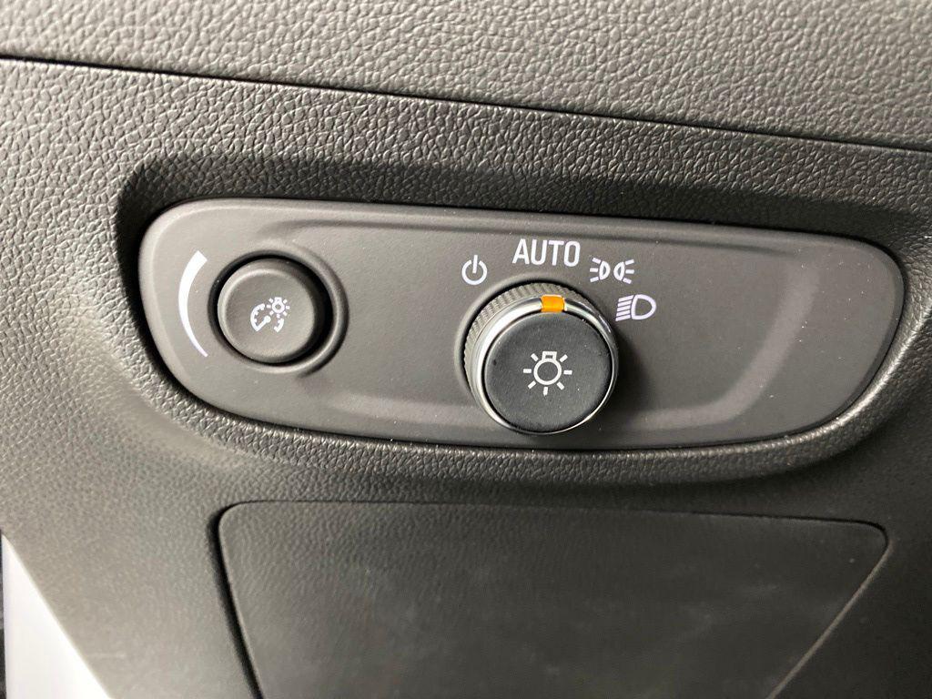 used 2024 Buick Encore GX car, priced at $27,900