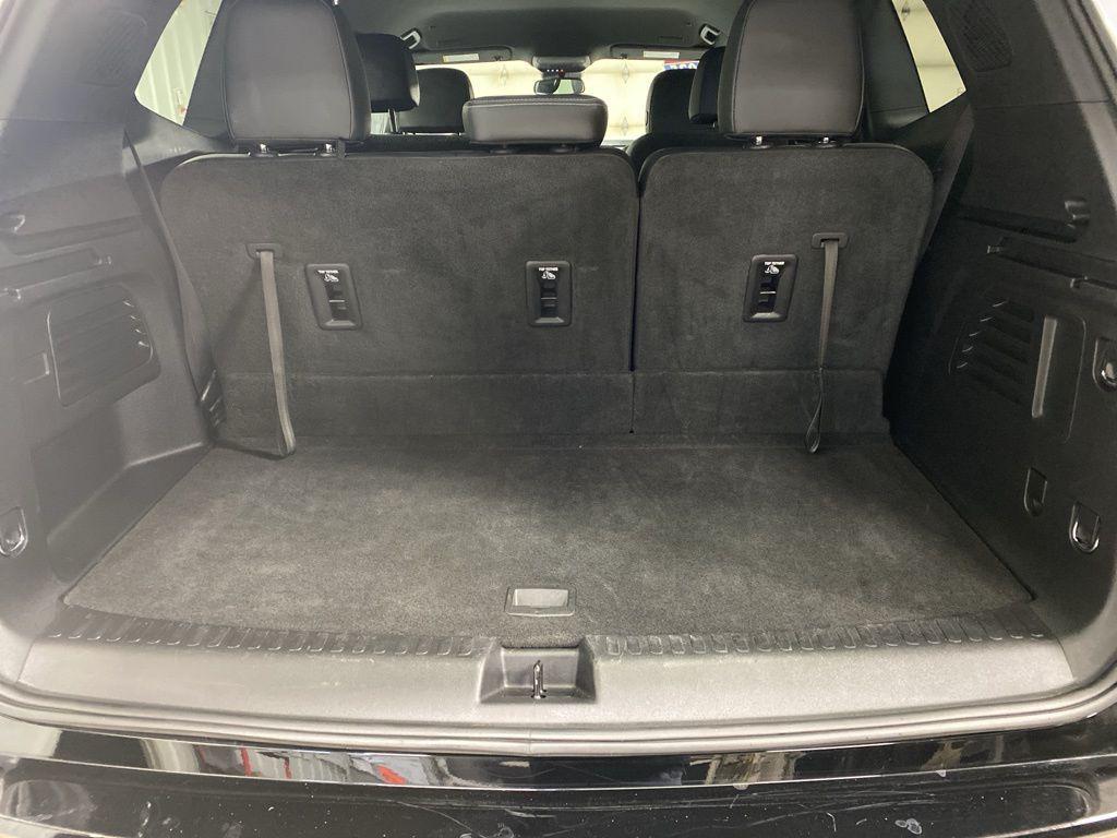 used 2025 Buick Enclave car, priced at $43,980