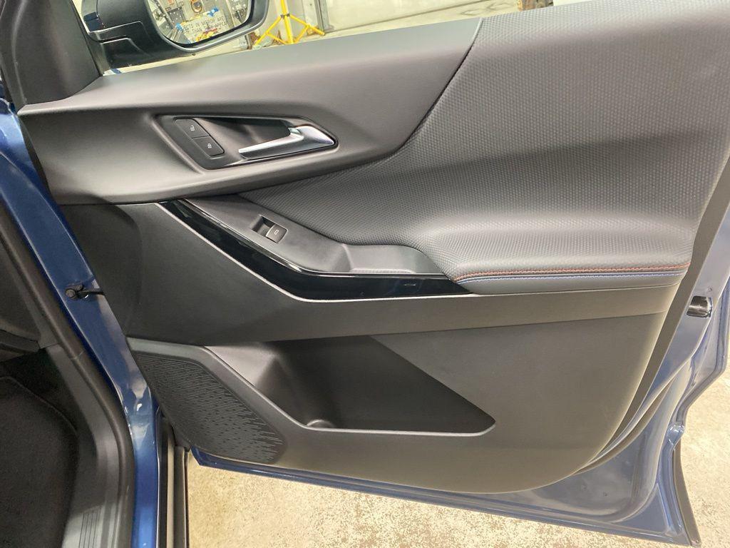 new 2026 Chevrolet Equinox car, priced at $36,275