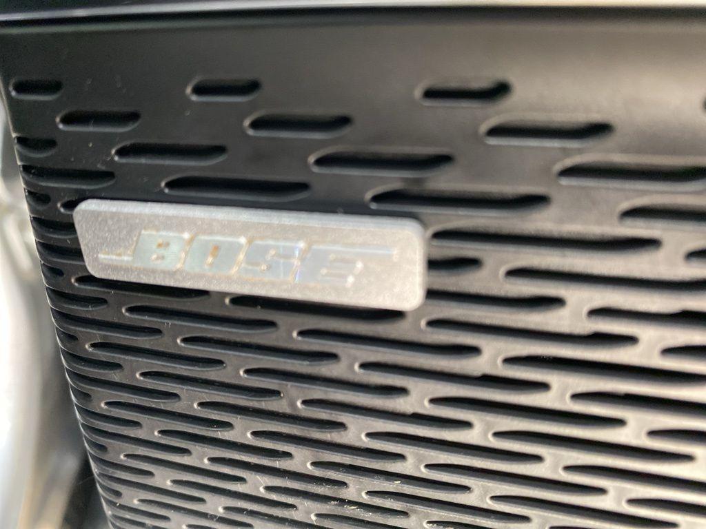 used 2024 Chevrolet Traverse car, priced at $52,498
