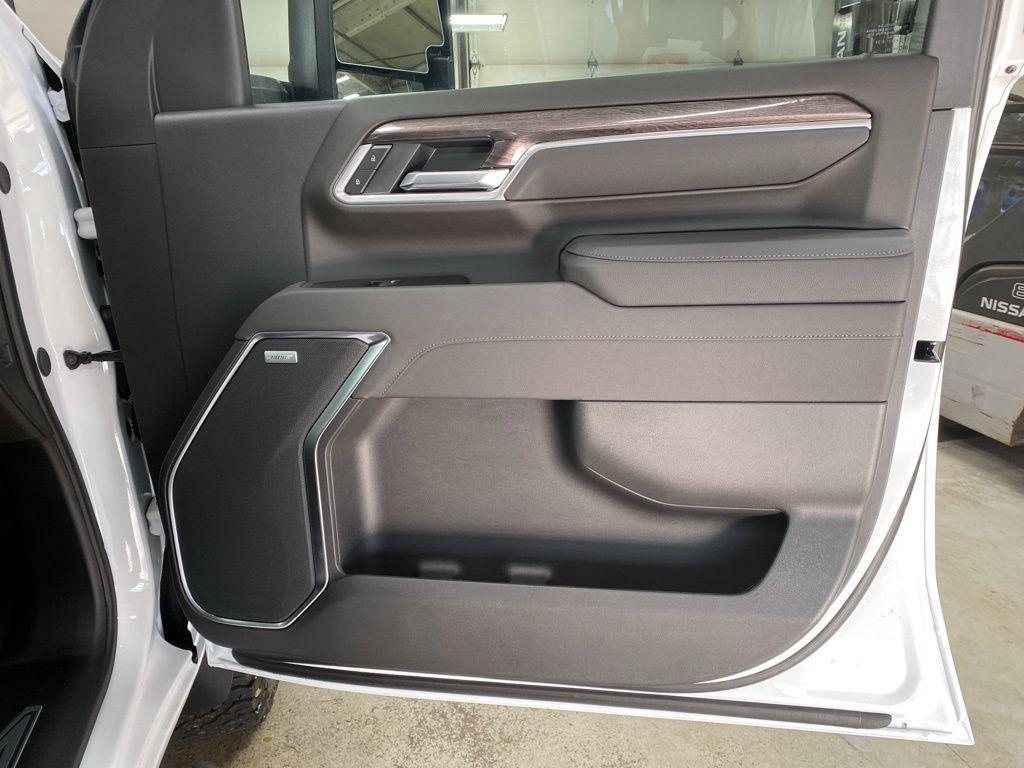 new 2026 Chevrolet Silverado 3500 car, priced at $81,990