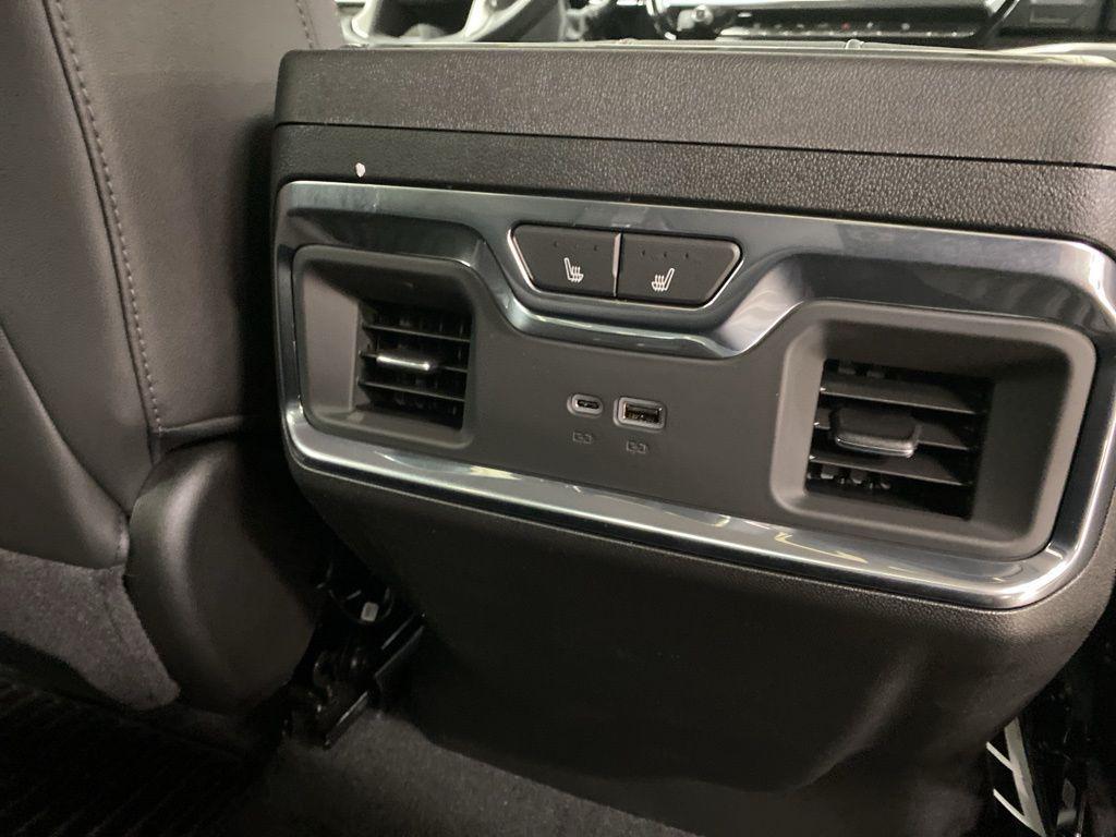 new 2026 Chevrolet Silverado 3500 car, priced at $81,990