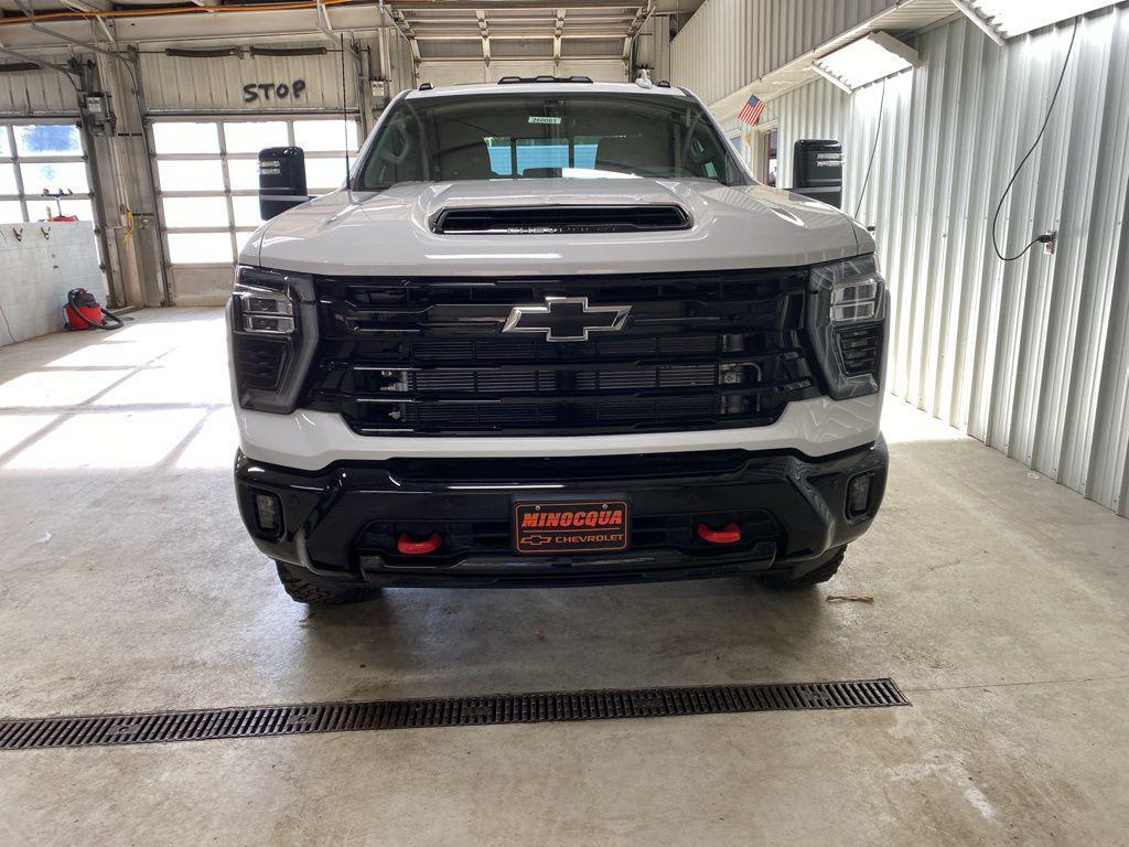 new 2026 Chevrolet Silverado 3500 car, priced at $81,990