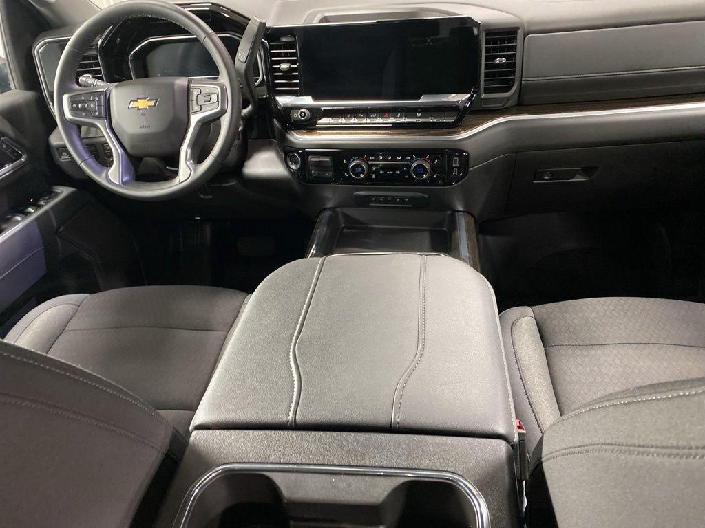 used 2025 Chevrolet Silverado 3500 car, priced at $63,980