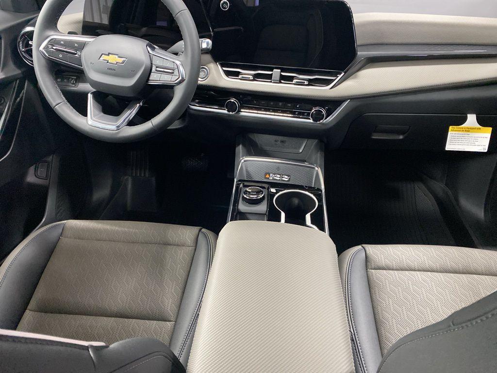 new 2026 Chevrolet Equinox car, priced at $34,575