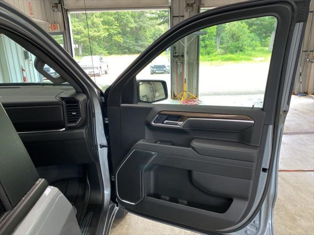 new 2025 Chevrolet Silverado 1500 car, priced at $48,345