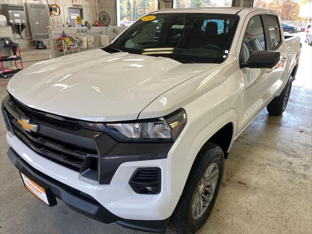 new 2024 Chevrolet Colorado car, priced at $39,380