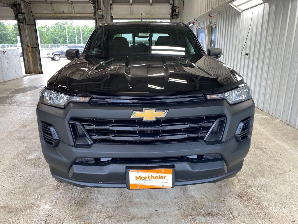 new 2025 Chevrolet Colorado car, priced at $38,450