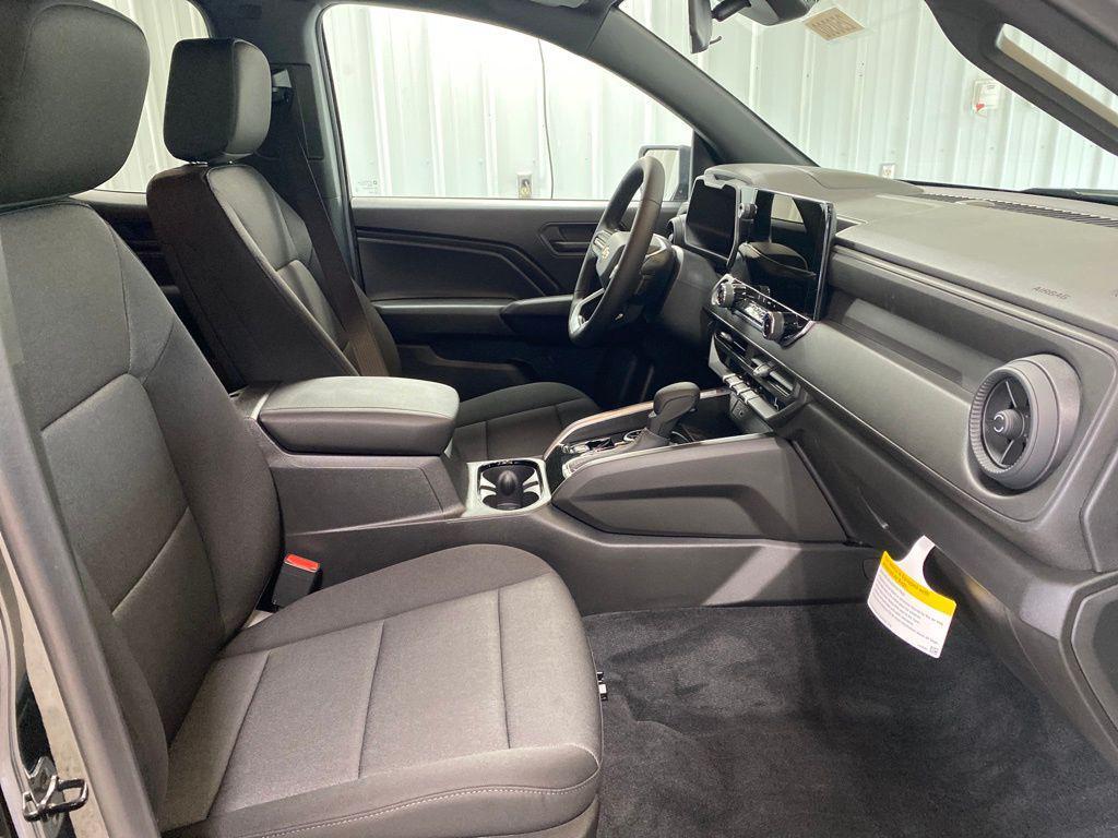 new 2025 Chevrolet Colorado car, priced at $38,450