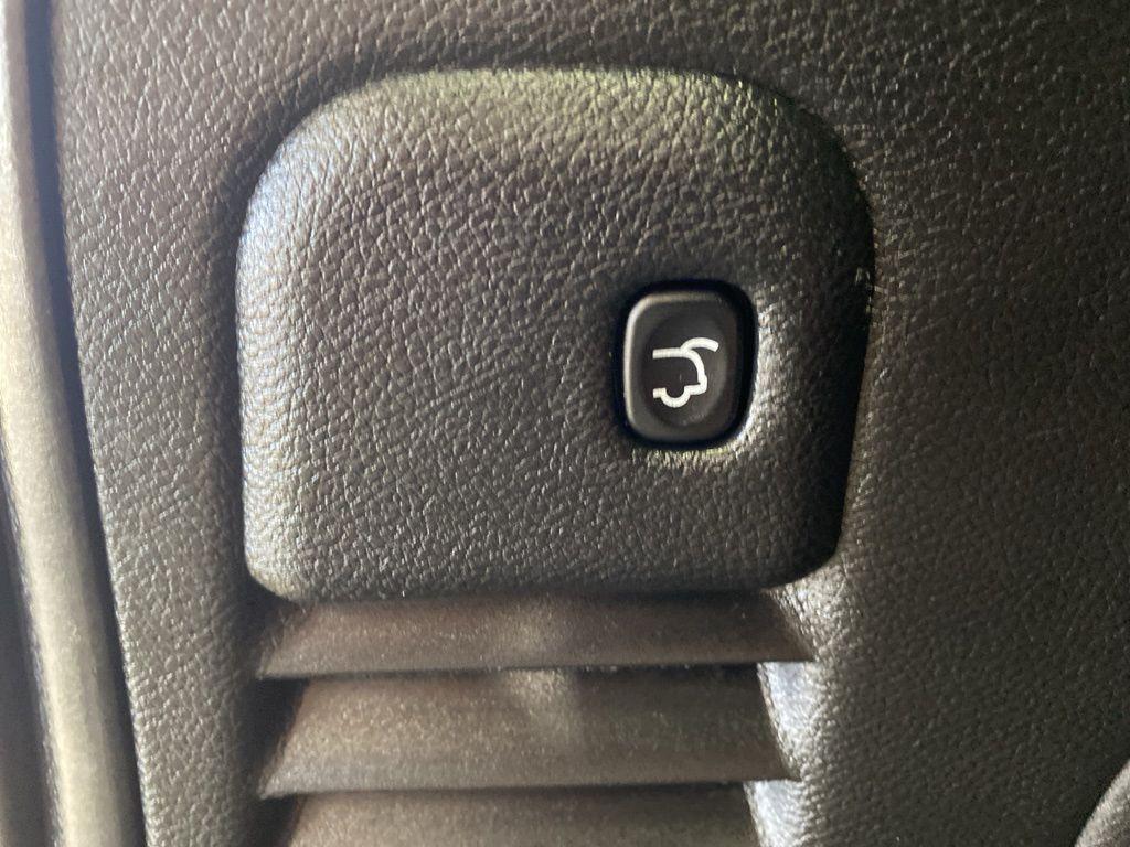 used 2021 Jeep Grand Cherokee car, priced at $23,980