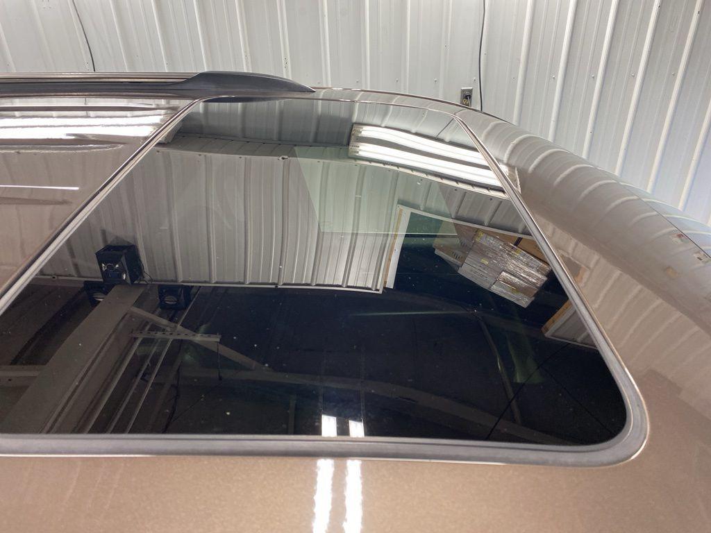 used 2021 Jeep Grand Cherokee car, priced at $23,980