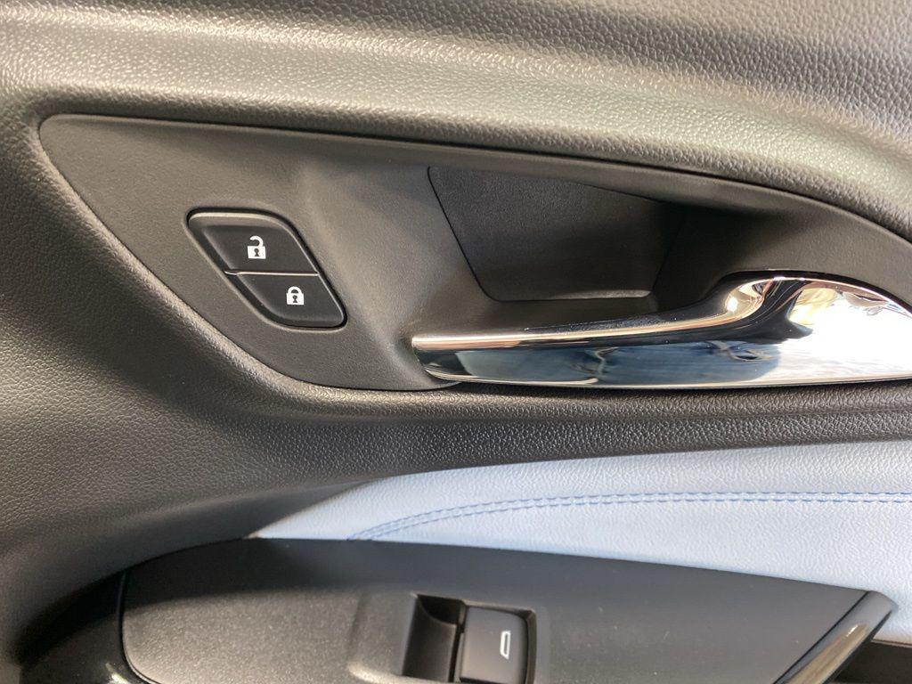 new 2025 Chevrolet Trax car, priced at $23,990