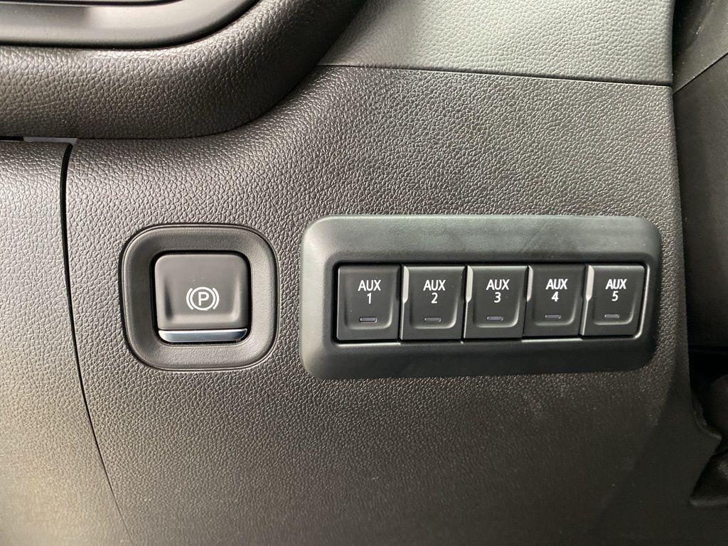 new 2025 Chevrolet Silverado 2500 car, priced at $49,990