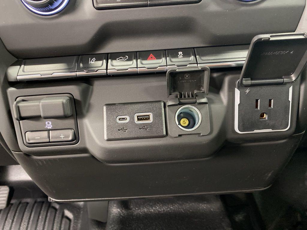 new 2025 Chevrolet Silverado 2500 car, priced at $49,990