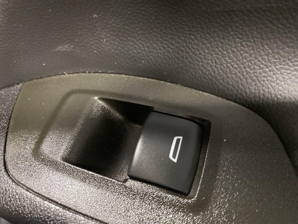 used 2023 Chevrolet Equinox car, priced at $22,980