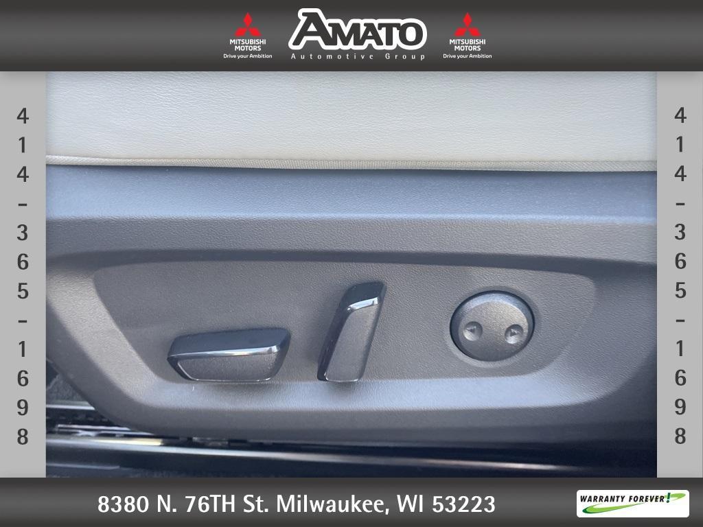 new 2025 Mitsubishi Outlander car, priced at $37,095