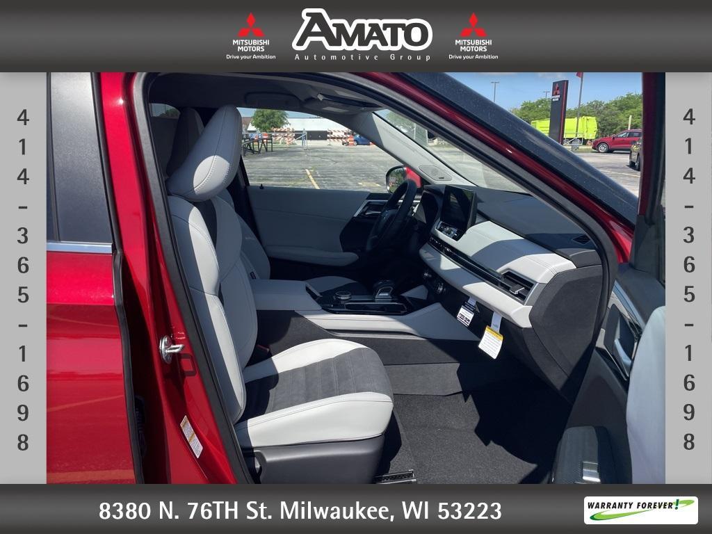 new 2025 Mitsubishi Outlander car, priced at $37,095