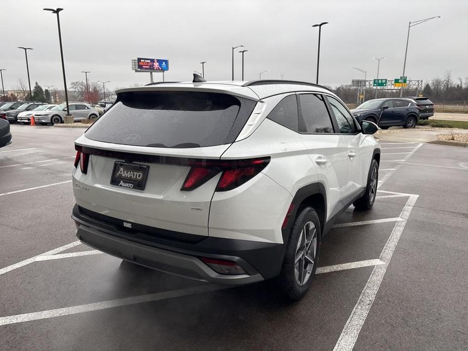 new 2025 Hyundai Tucson car, priced at $34,040