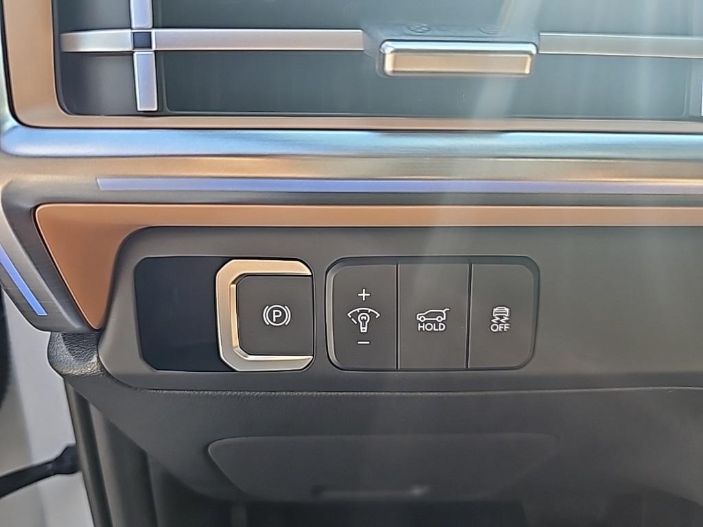 new 2026 Hyundai SANTA FE HEV car, priced at $48,051