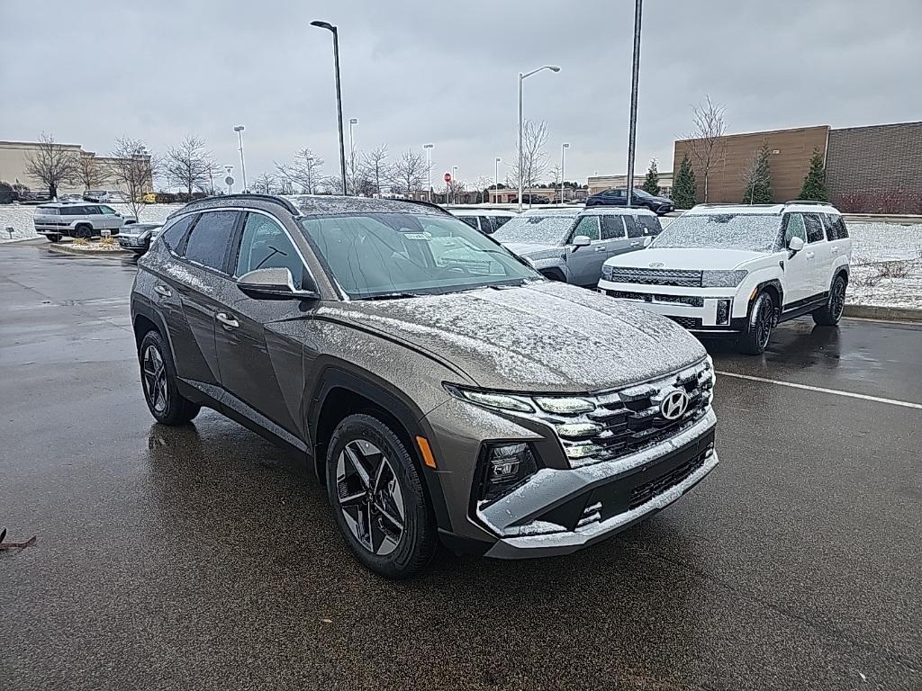 new 2026 Hyundai TUCSON Hybrid car, priced at $33,612