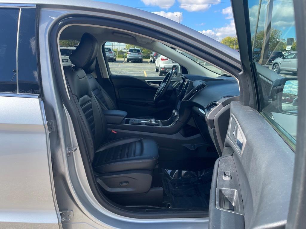 used 2023 Ford Edge car, priced at $22,902
