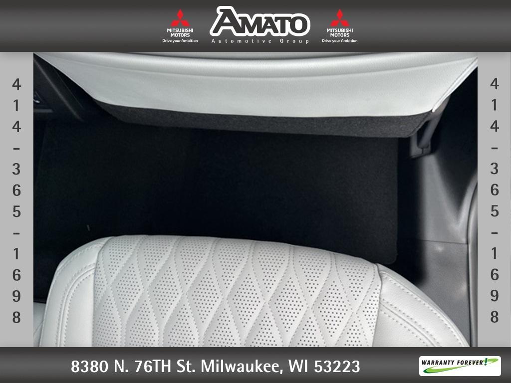 new 2025 Mitsubishi Outlander car, priced at $45,090